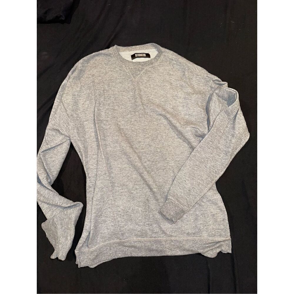 REFORMATION one size women’s gray long sleeve sweater very soft